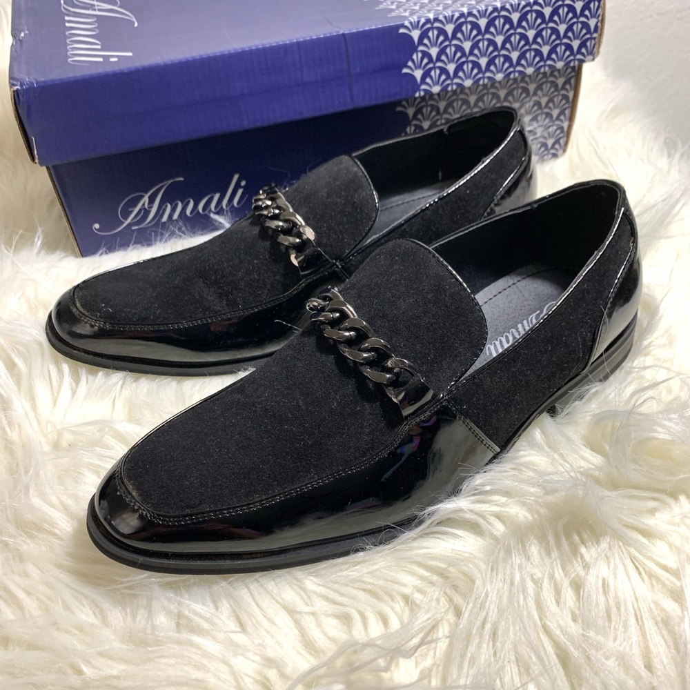 Men’s dress shoes
